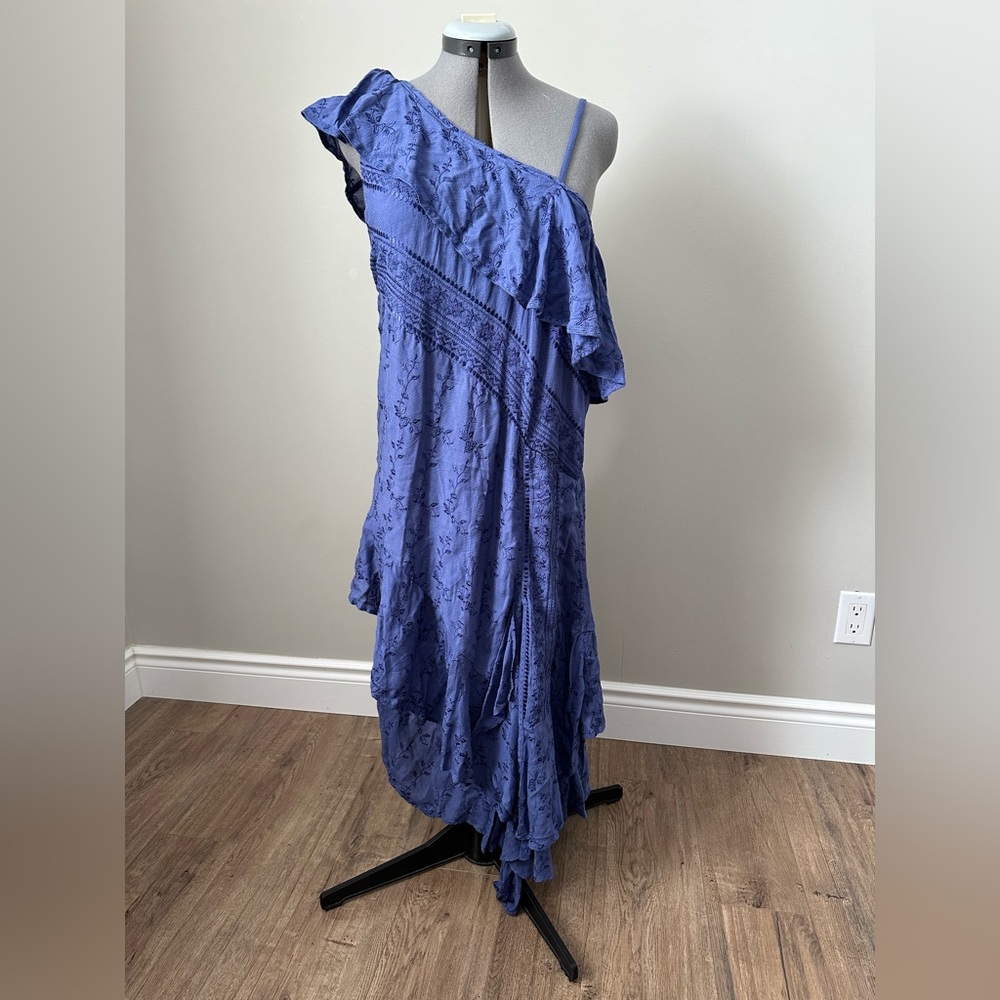 Beautiful Free people blue embroidered dress - medium